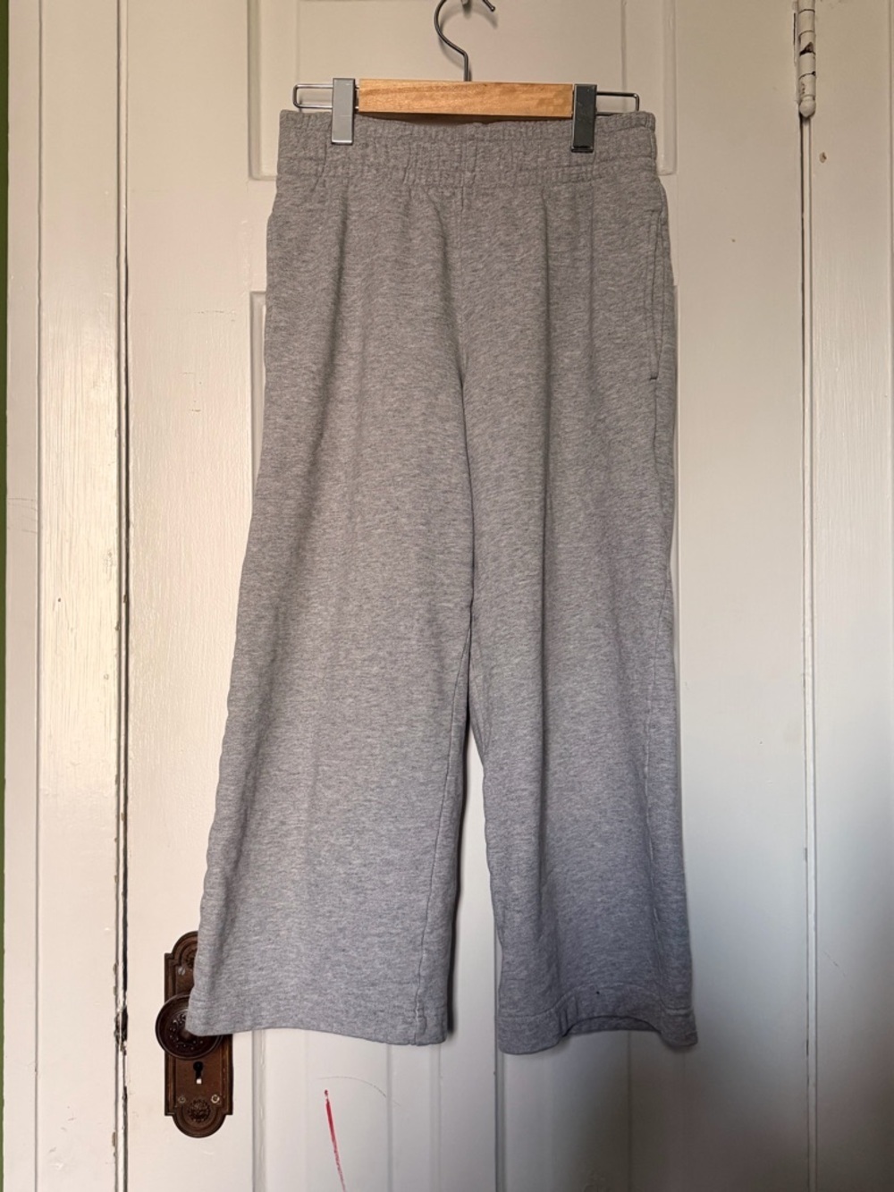 Wilfred Free light gray terry lounge pants